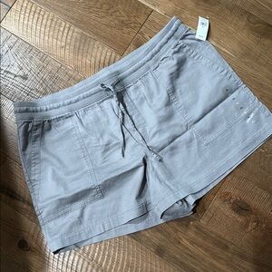GAP Gray Cargo Shorts Casual Style